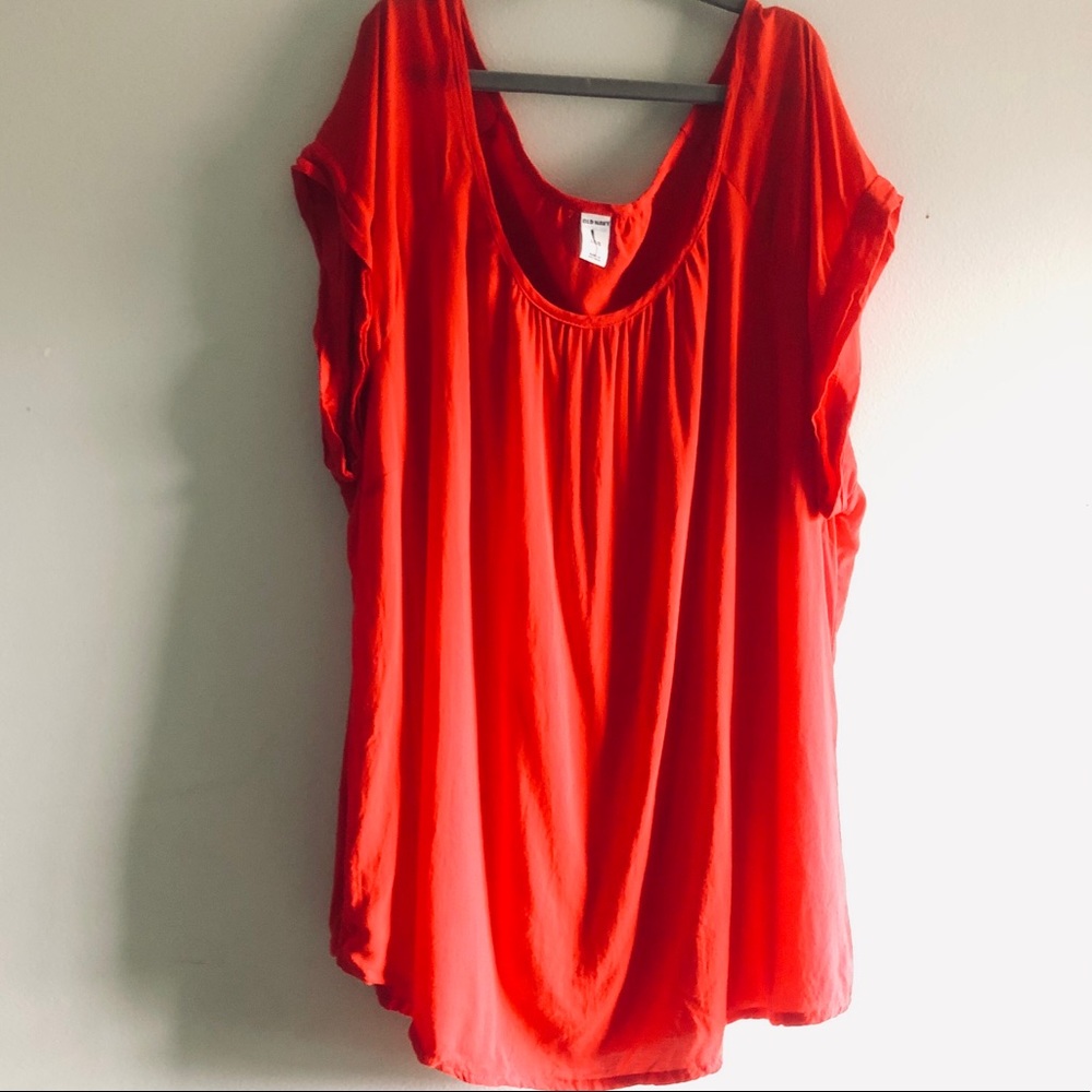 🌹Floaty Red Blouse🌹